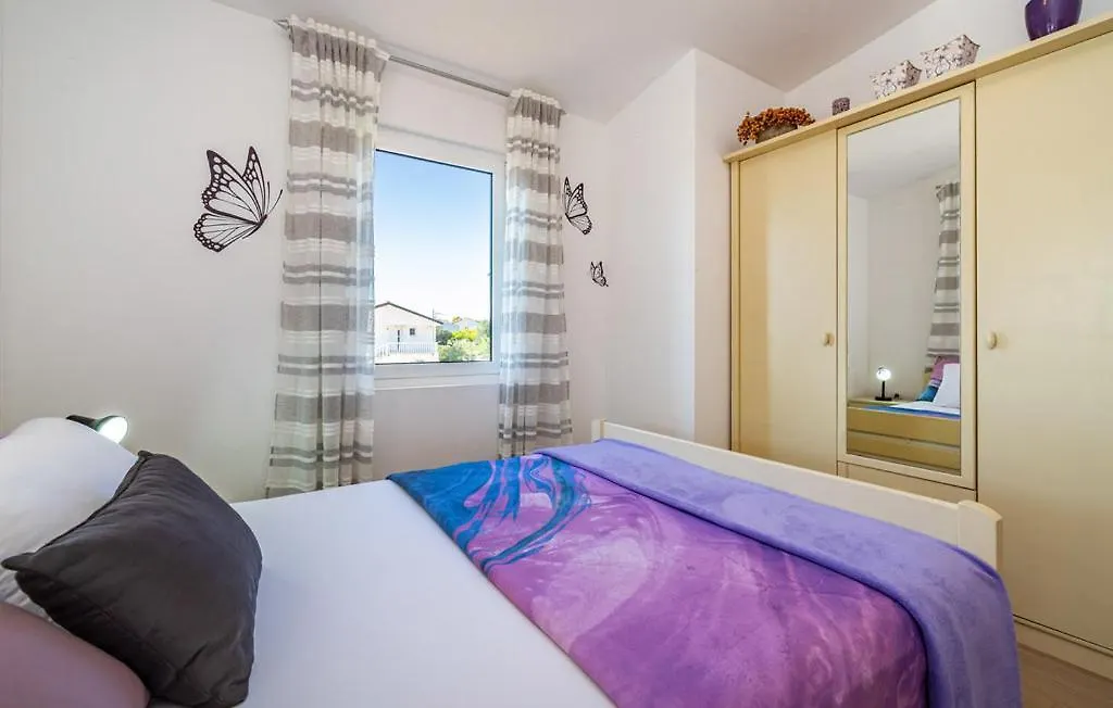 Apartment Ruzica Croatia